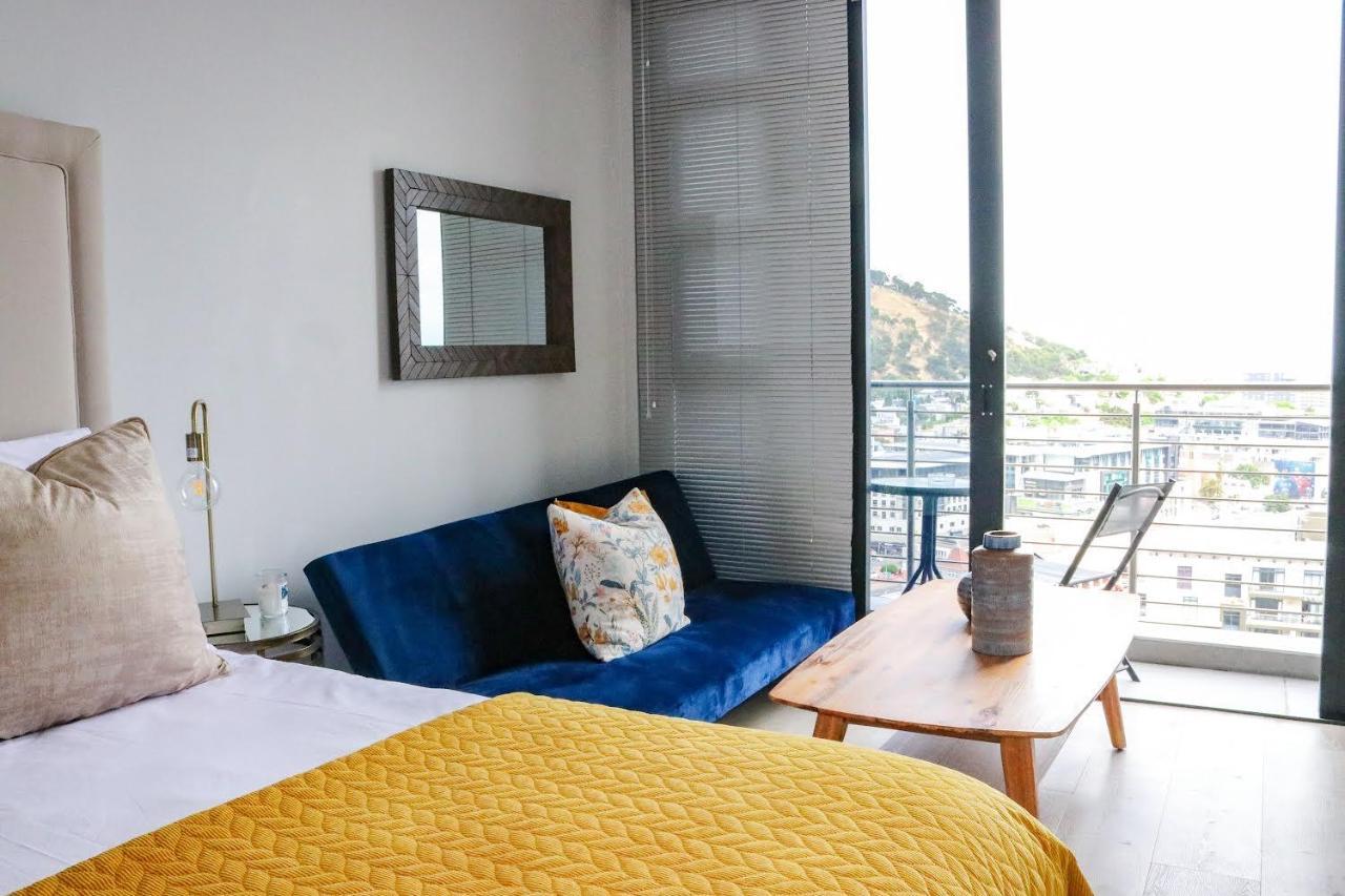 2218 At 16 On Bree Cape Town